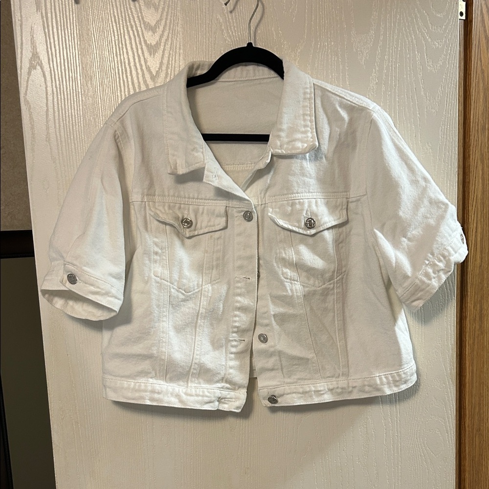 Women’s White Denim Jacket Size XL